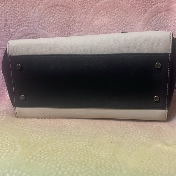 Kate Spade Hadlee Laurel Way Satchel - Picture 4 of 11